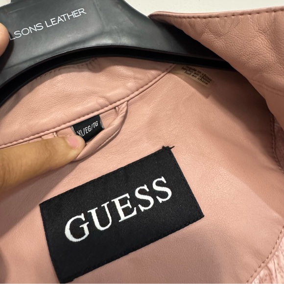 Stylish leather jacket by Guess. - Picture 5 of 12
